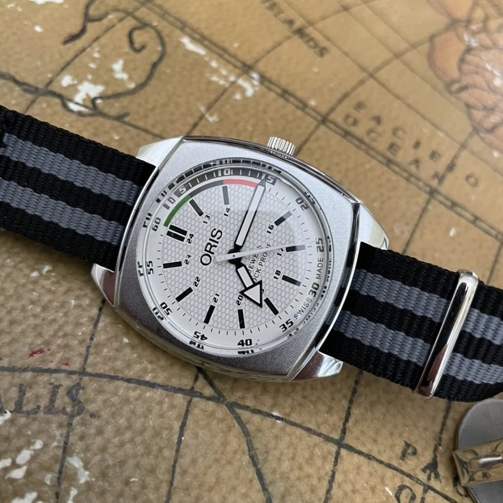Vintage Oris Watch 17 Jewels  Swiss Movement
